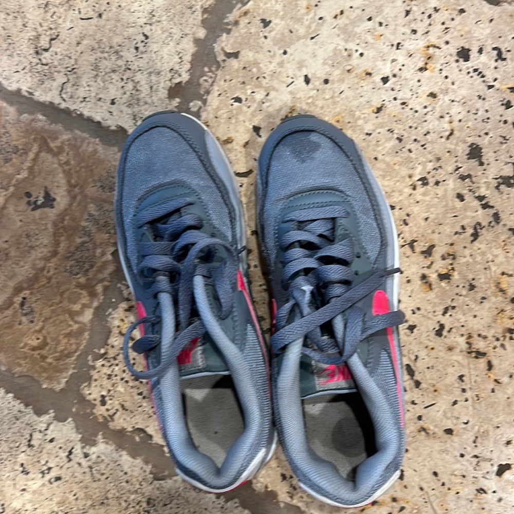 Nike Air Max 90 Mesh GS running Shoes 724855-007 Gray Pink Women (7) 5.5Y